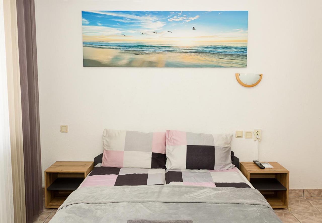 Two Identical Designer 2Bd Flats With Sea View In Balchik By Flat Mаnager 아파트 외부 사진