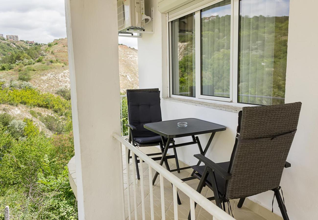 Two Identical Designer 2Bd Flats With Sea View In Balchik By Flat Mаnager 아파트 외부 사진